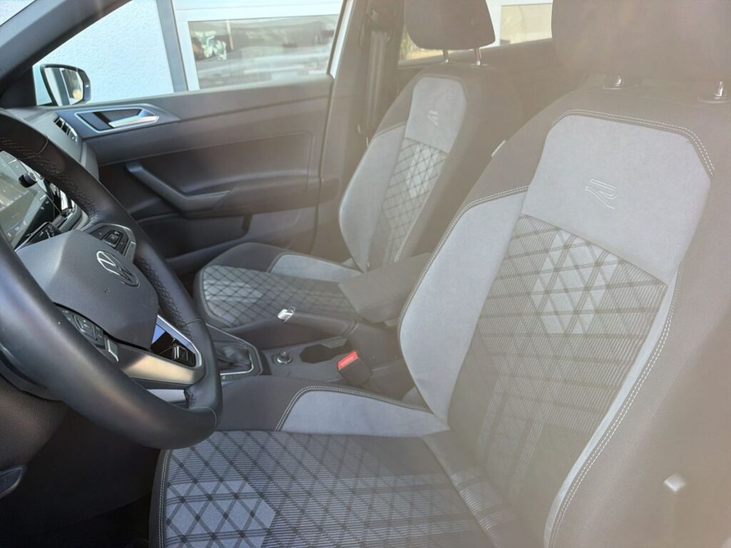 Polo R-Line 1,0 TSI DSG Kamera Led