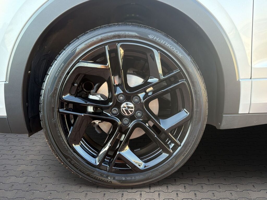 T-Cross R-Line 1.0 TSI DSG Black-Style IQ-Light