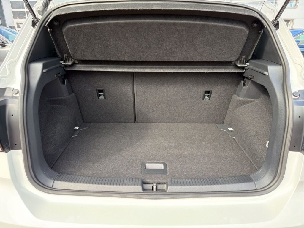 T-Cross Style R-Line 1.5 TSI DSG Led Kamera Navi