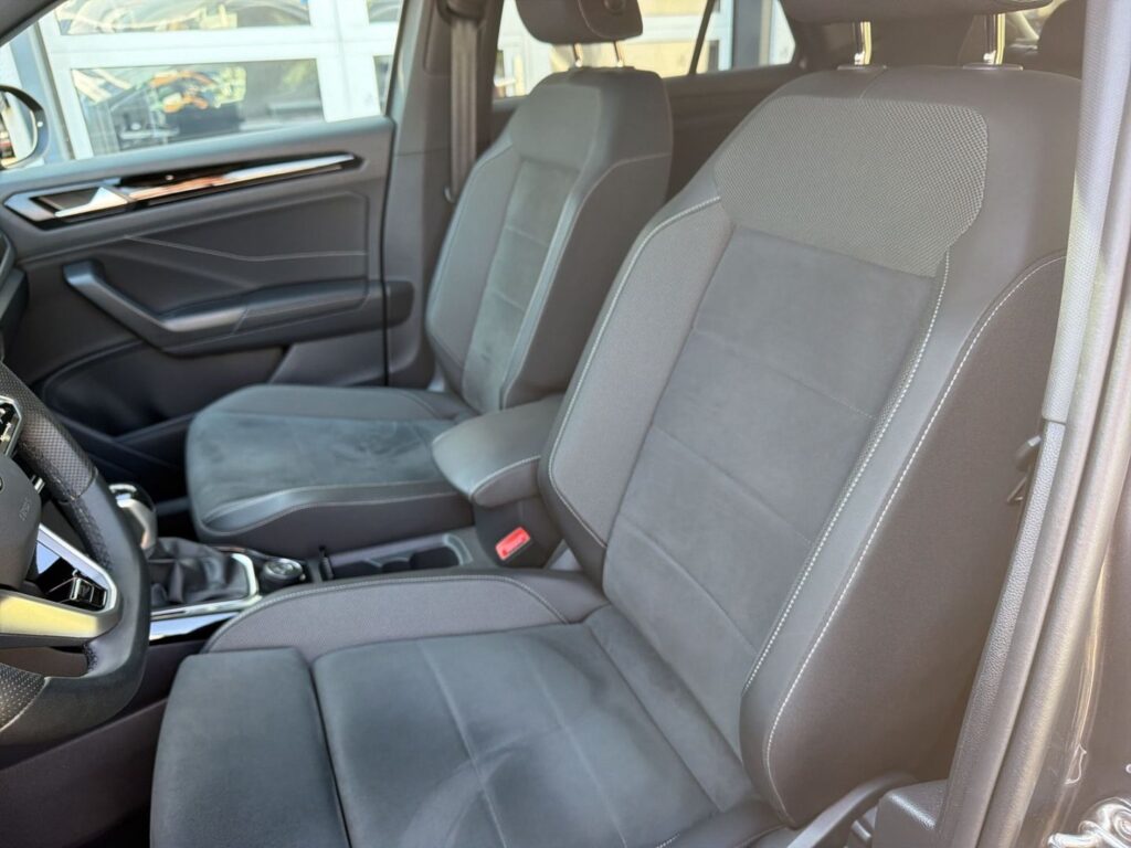 T-Roc R-Line 2.0 TSI 4Motion DSG Panodach IQ-Lig
