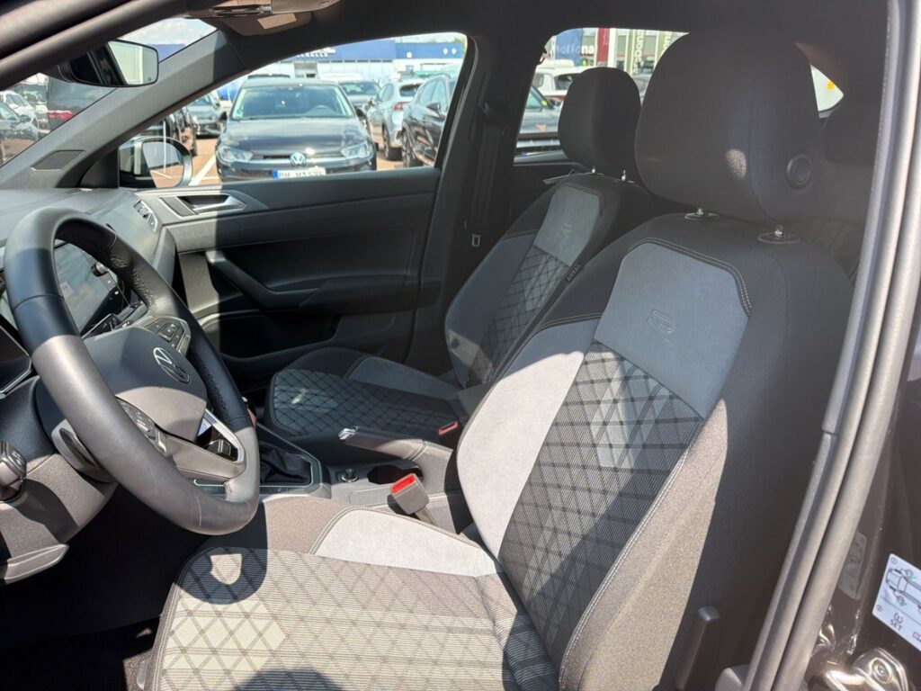 Taigo R-Line 1,0 TSI DSG Ganzj.Reifen Kamera