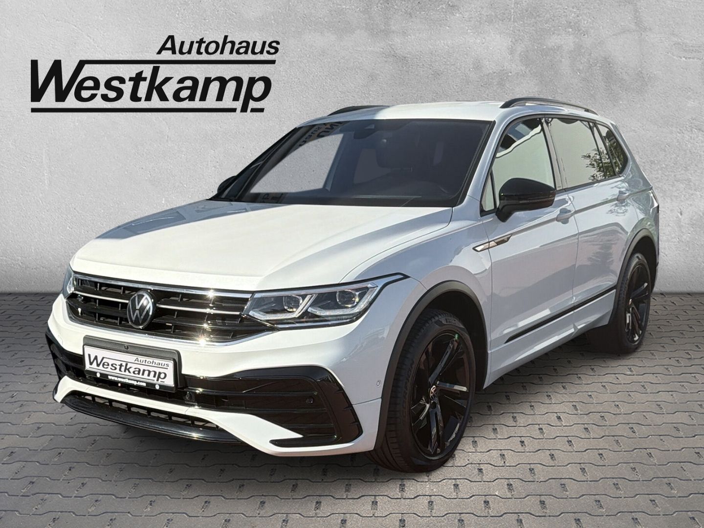 Tiguan Allspace R-Line 2,0 TSI 4Motion DSG Black