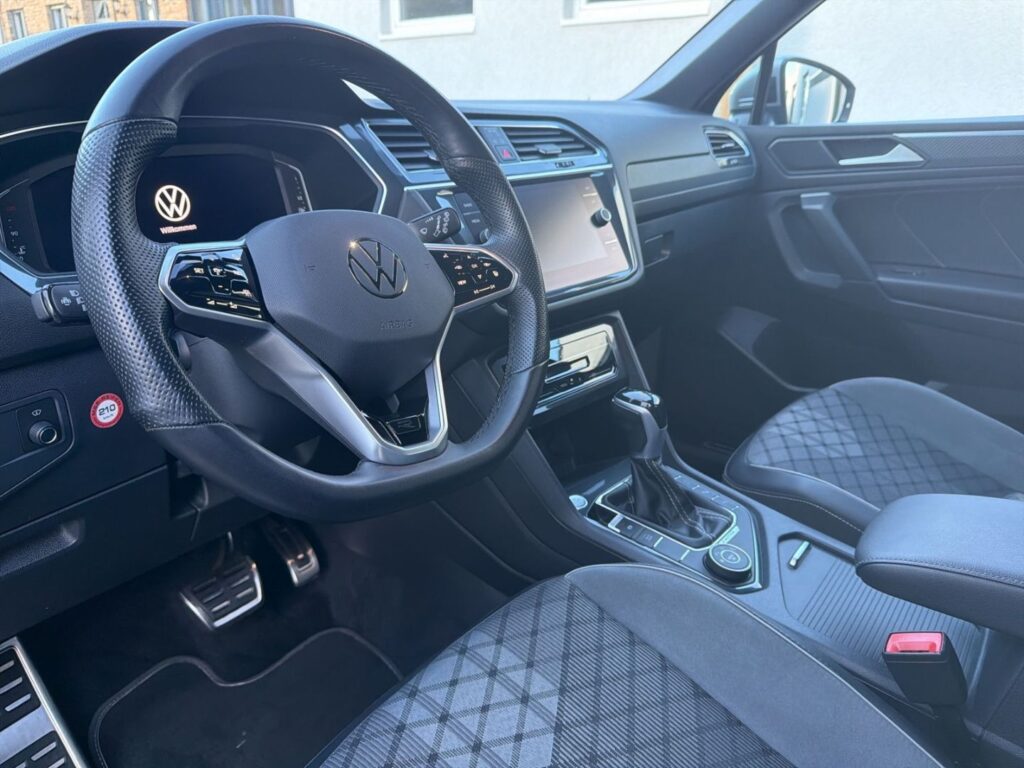Tiguan Allspace R-Line 2,0 TSI DSG 4Motion