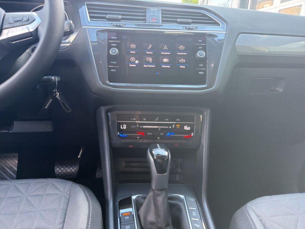 Tiguan Life 1,5 TSI DSG Led Navi Kamera