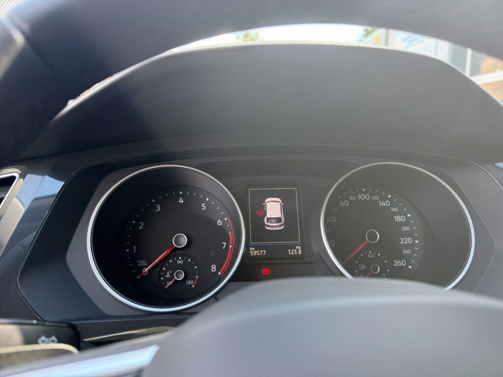 Tiguan Life 1,5 TSI DSG Led Navi Kamera