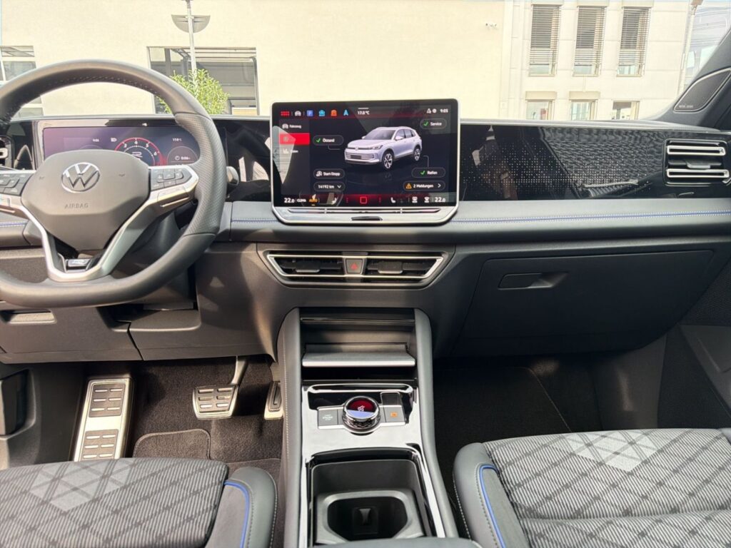 Tiguan R-Line Black-Style 2,0 TSI DSG 4Motion AH