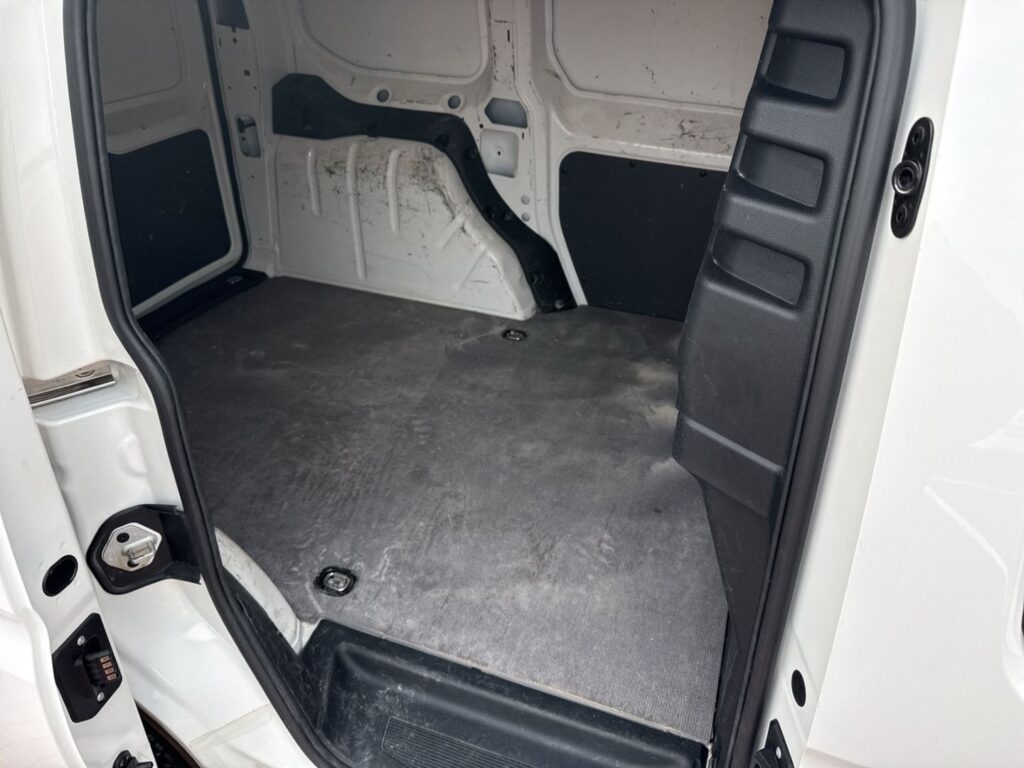 Caddy Cargo 2,0 TDI EcoProfi Ganzj.Reifen Klima