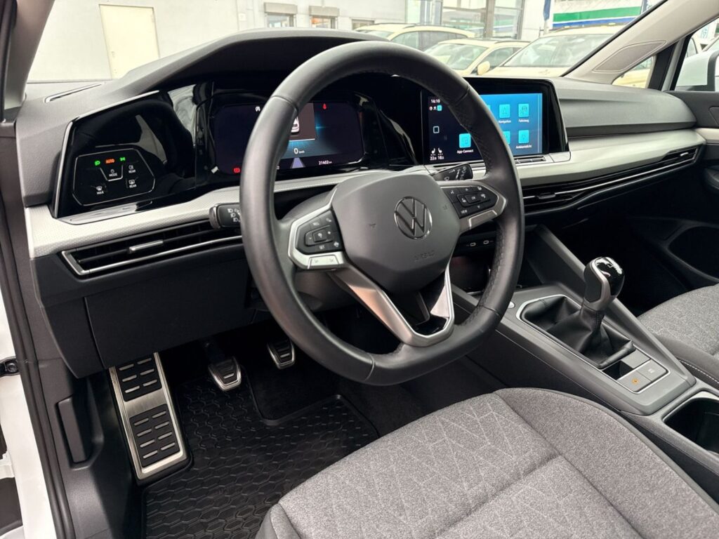 Golf Move 1,0 TSI Ganzj.Reifen App-Connect