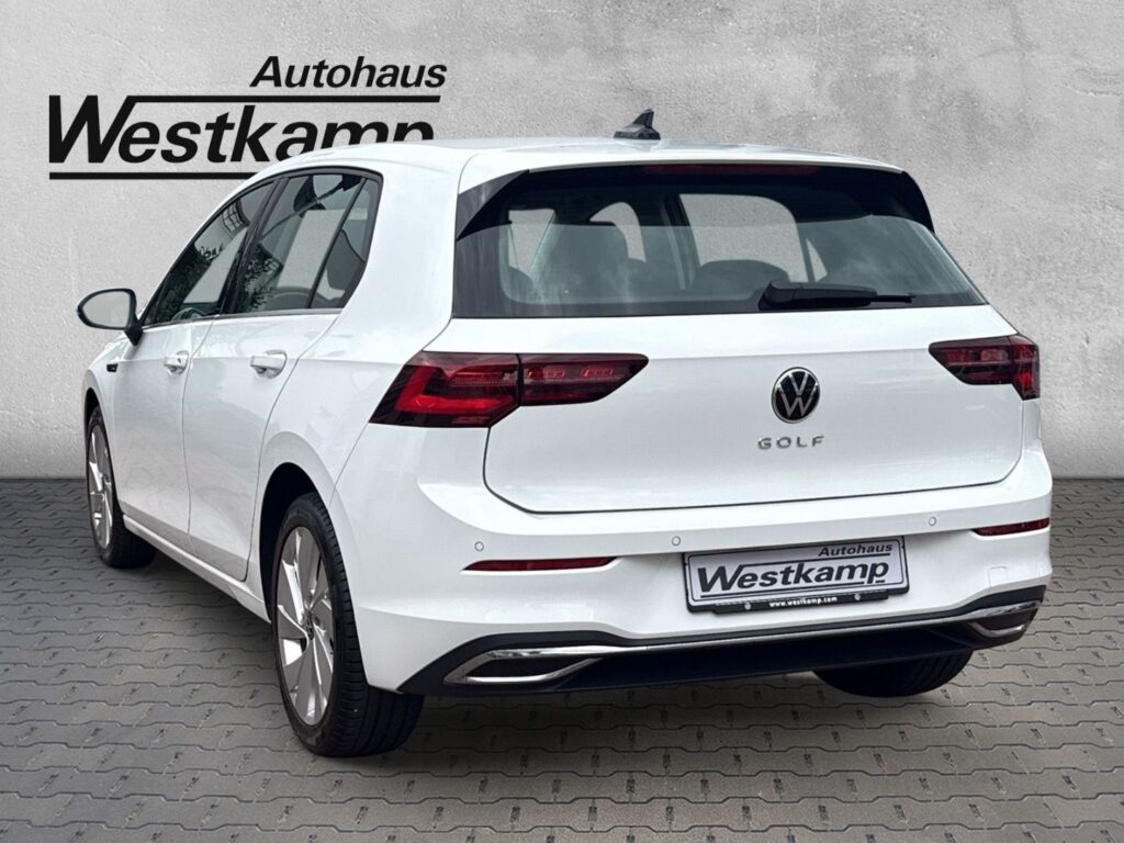 Golf Style 1,5 eTSI DSG Panodach AHK IQ-Light