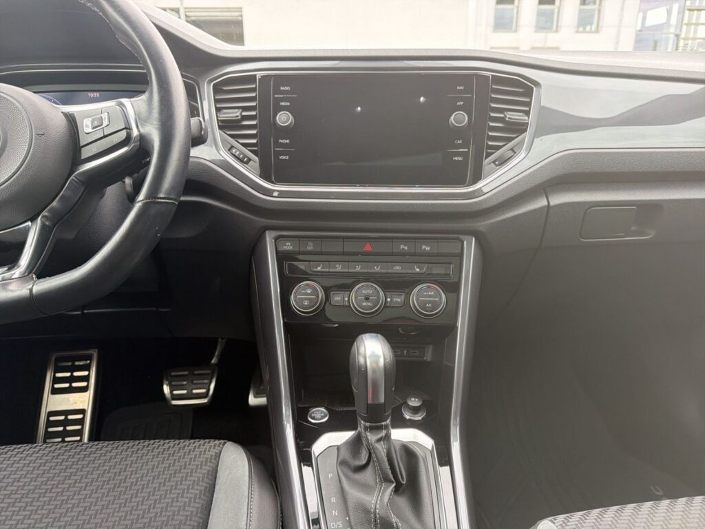 T-Roc Sport 1.5 TSI DSG R-Line Sportpaket AHK