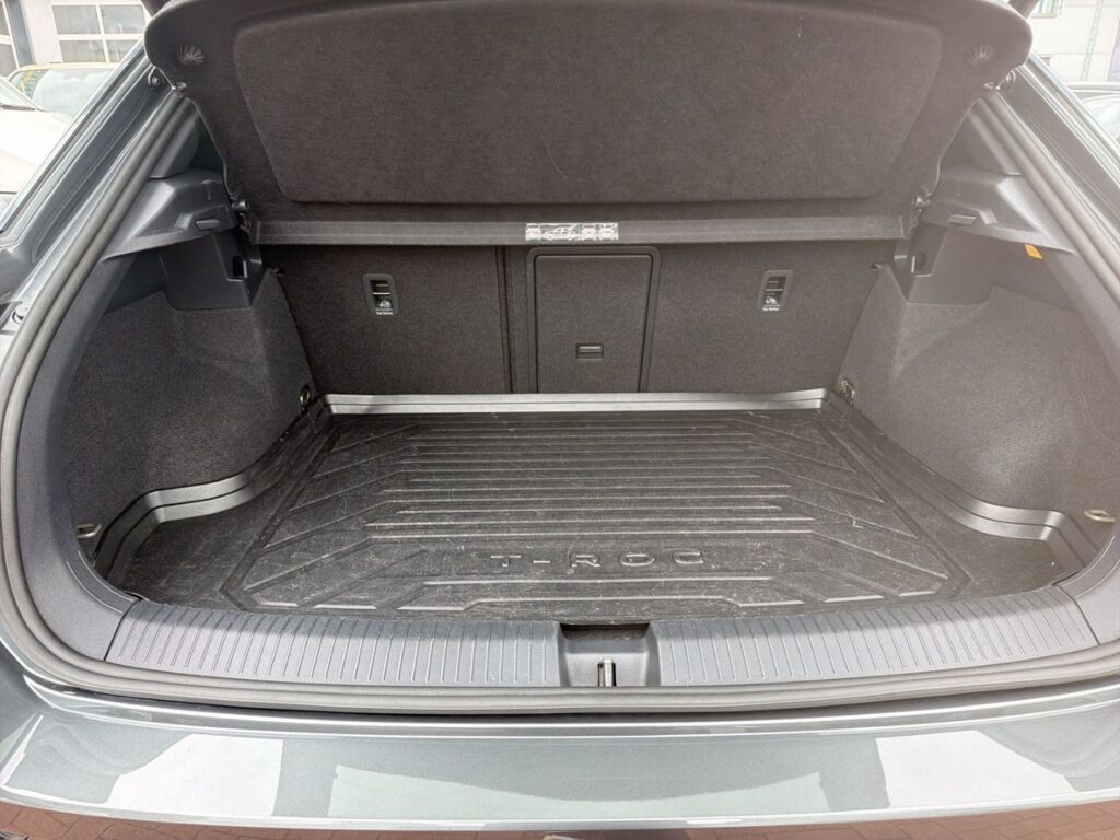 T-Roc Sport 1.5 TSI DSG R-Line Sportpaket AHK