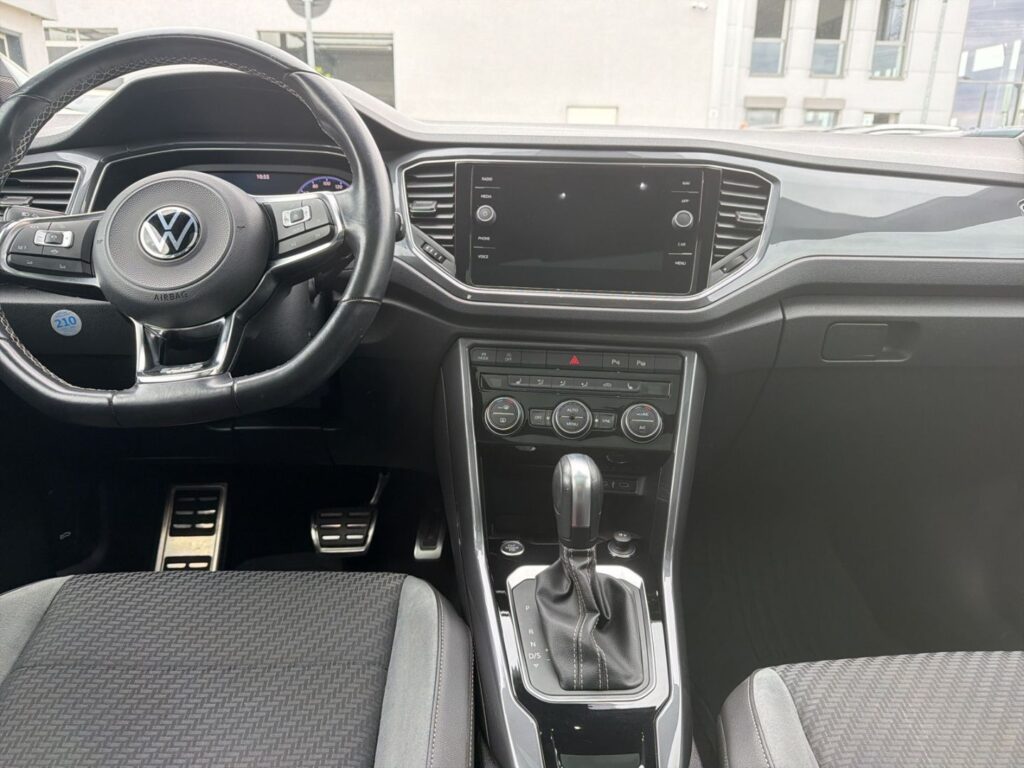 T-Roc Sport 1.5 TSI DSG R-Line Sportpaket AHK