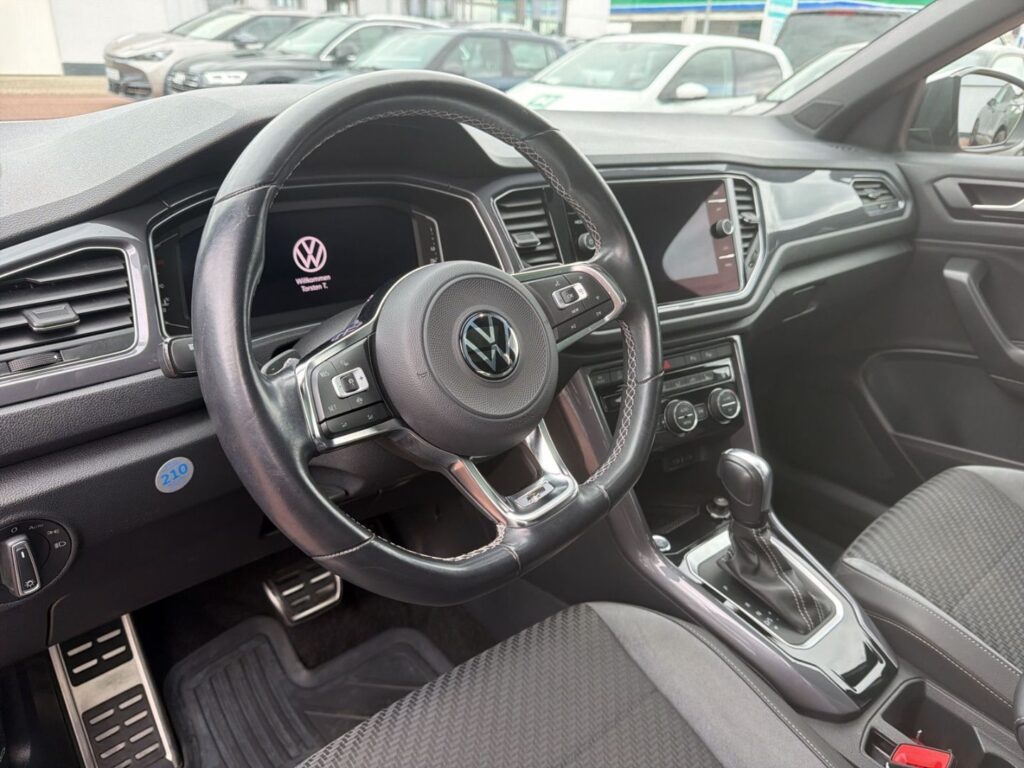 T-Roc Sport 1.5 TSI DSG R-Line Sportpaket AHK