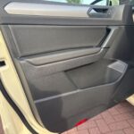 Touran TAXI / MIETWAGEN hellelfenbein 2.0 TDI