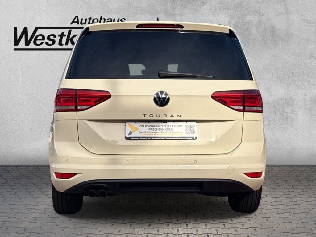 Touran TAXI / MIETWAGEN hellelfenbein 2.0 TDI