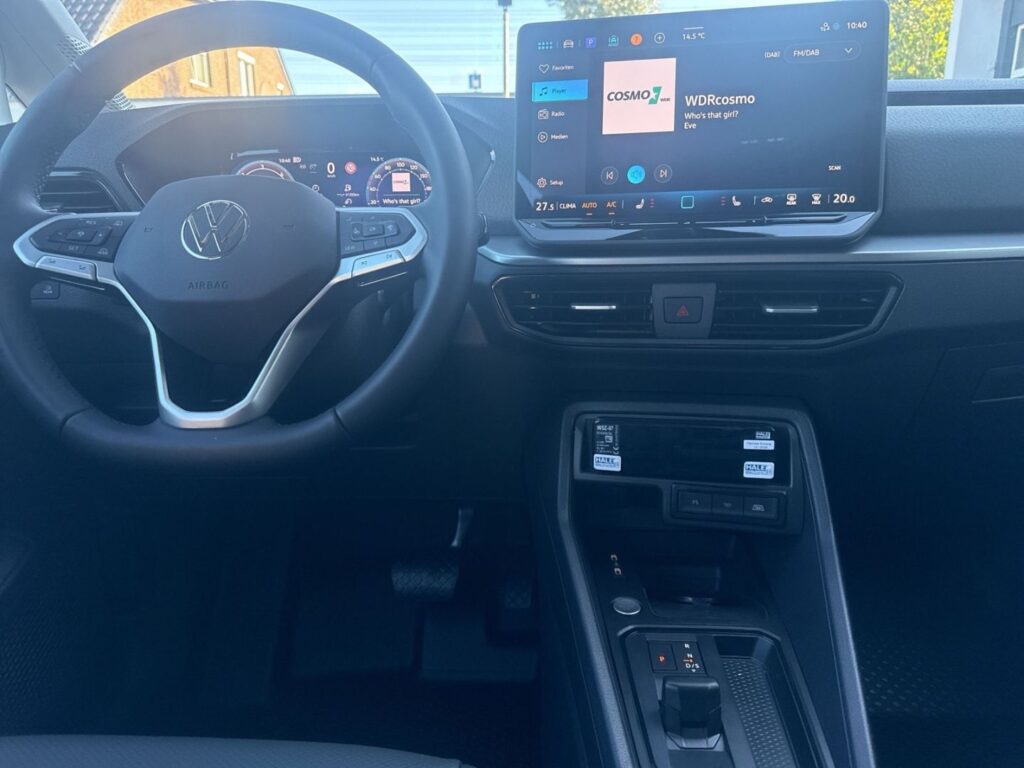 Caddy Maxi ''LIFE'' MIT ROLLSTUHLUMBAU & DREHSIT