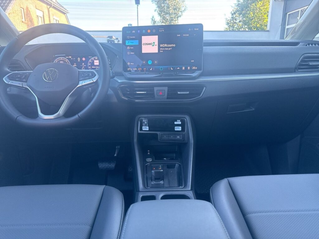 Caddy Maxi ''LIFE'' MIT ROLLSTUHLUMBAU & DREHSIT