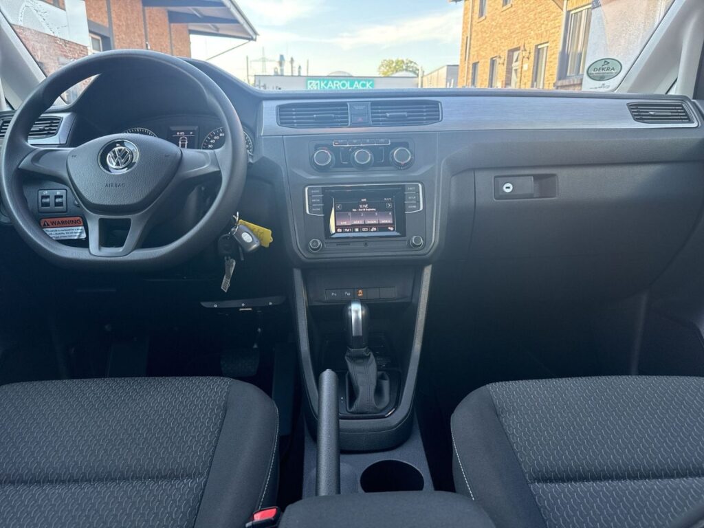 Caddy Trendline 1.4 TSI DSG Rollstuhlladehilfe /