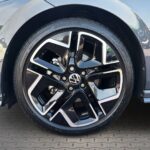 Golf R-Line 1,5 l eTSI DSG Black-Style AHK IQ-Li