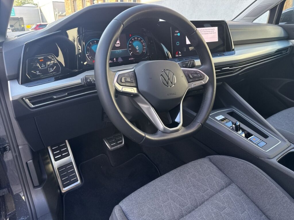 Golf VIII Move 1,5 eTSI DSG Kamera Led ACC