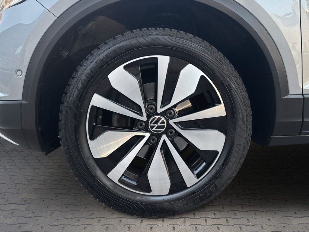 T-Roc Move 1.5 TSI DSG AHK Led Ganzj.Reifen