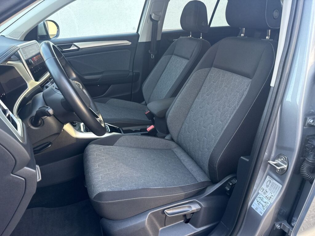 T-Roc Move 1.5 TSI DSG AHK Led Ganzj.Reifen