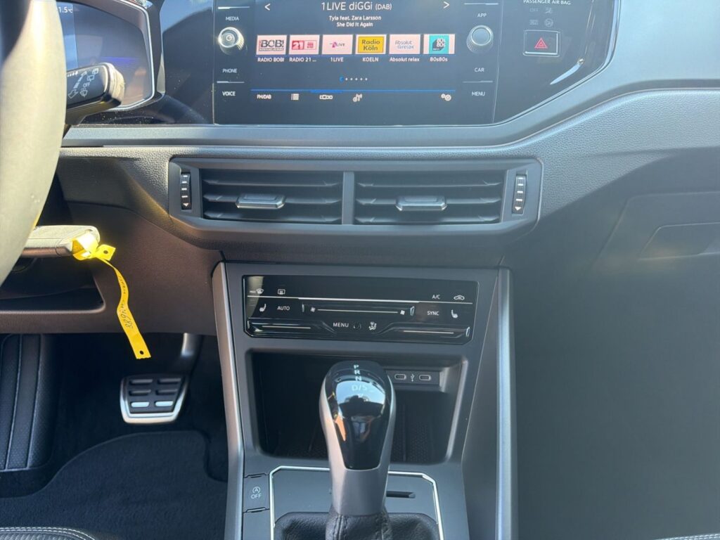 Taigo R-Line 1,0 TSI DSG Ganzj.Reifen IQ-Light