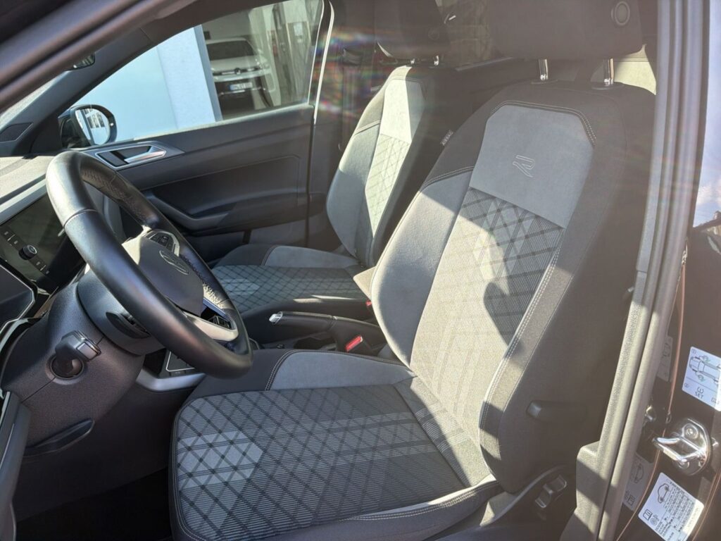 Taigo R-Line 1,0 TSI DSG Ganzj.Reifen Kamera IQ-
