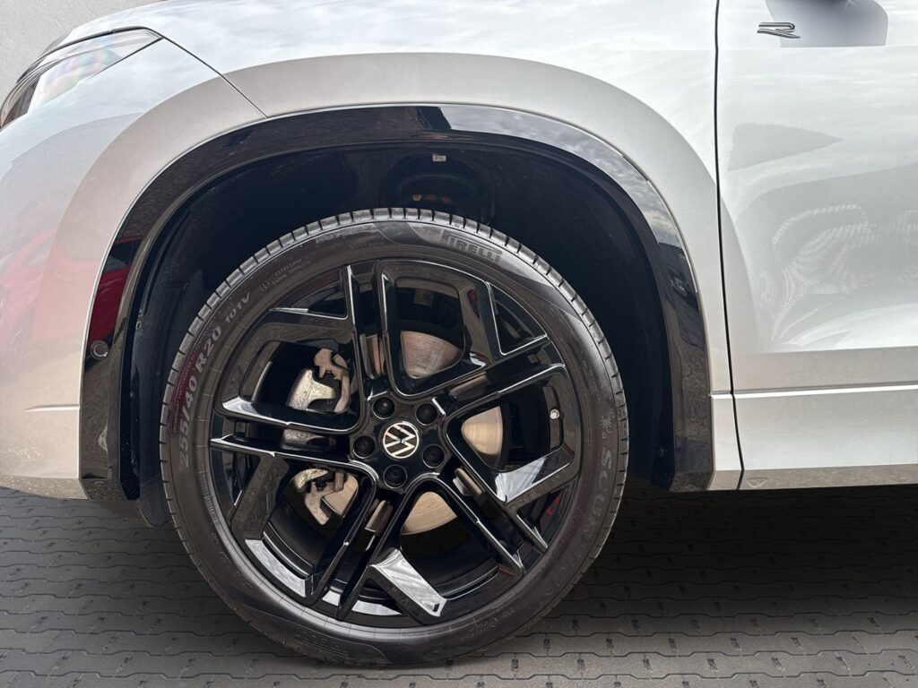 Tayron R-Line Black-Style 2.0 TDI DSG 4Motion AH