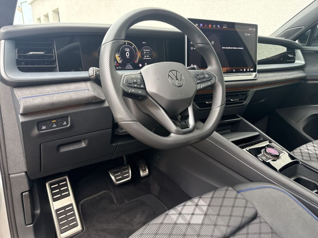 Tayron R-Line Black-Style 2.0 TDI DSG 4Motion AH