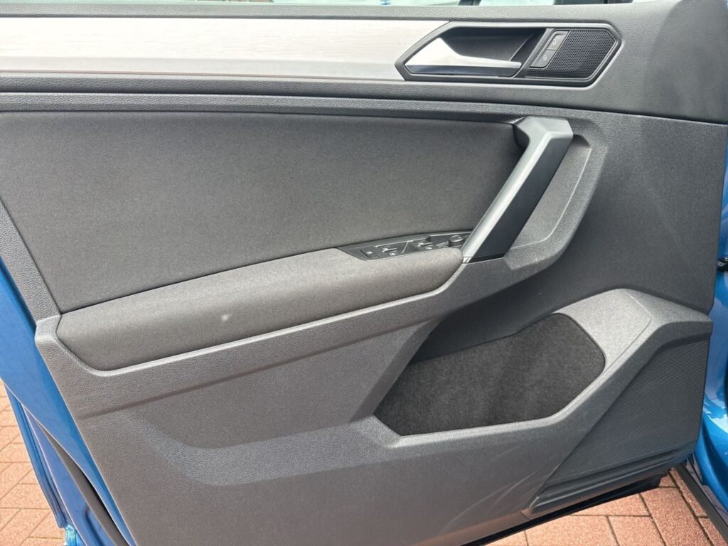 Tiguan Comfortline 1.5 TSI DSG AHK Kamera ACC