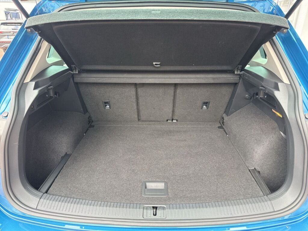 Tiguan Comfortline 1.5 TSI DSG AHK Kamera ACC