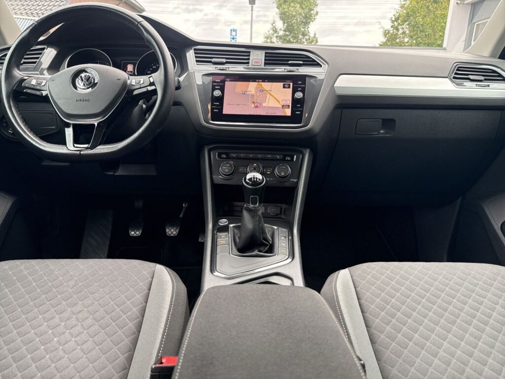 Tiguan Comfortline 1.5 TSI DSG AHK Kamera ACC
