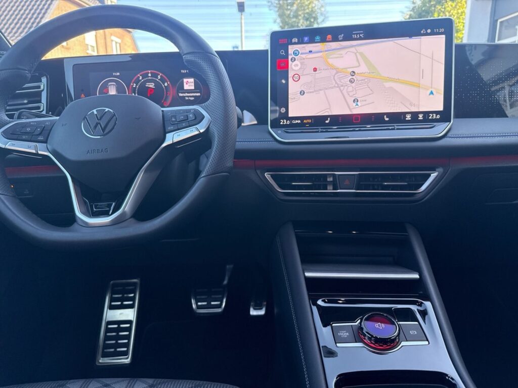 Tiguan R-Line 2.0 TSI DSG 4Motion Black-Style-Pa