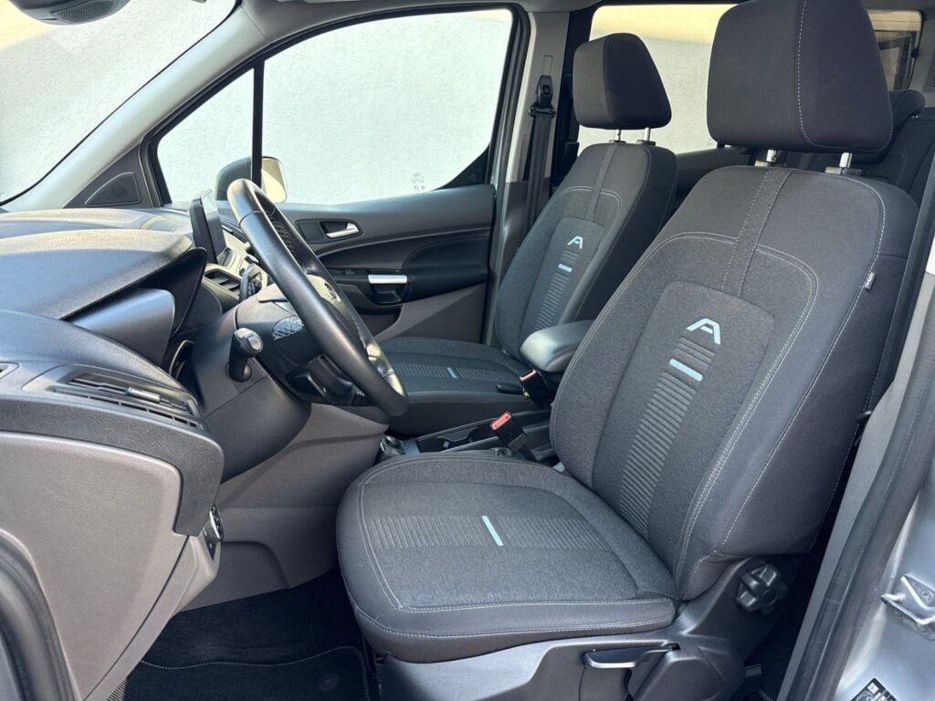 Tourneo Connect 1.5 TDCI Active Panodach Tempoma